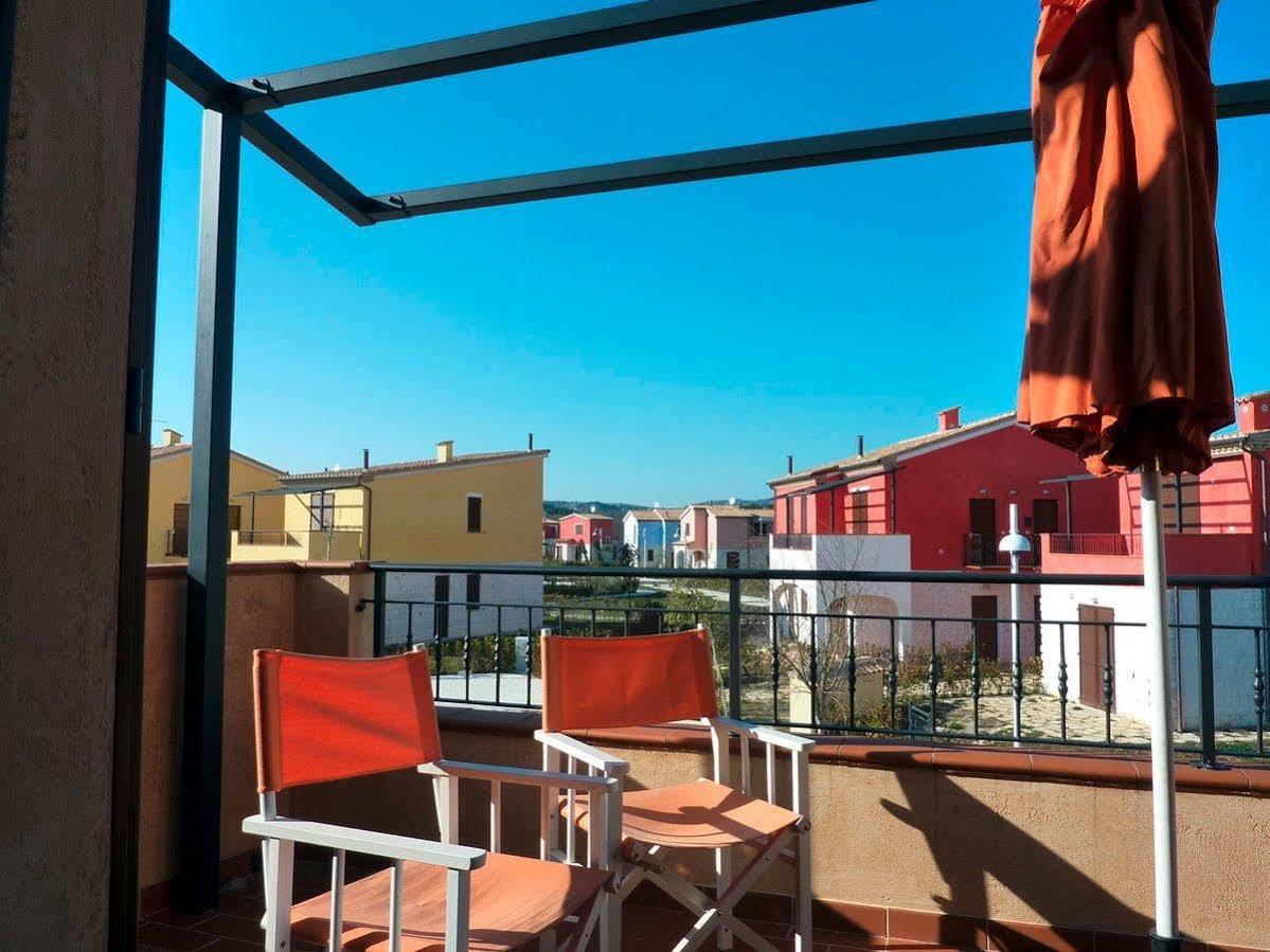 Adamo Ed Eva Resort Numana Exteriör bild