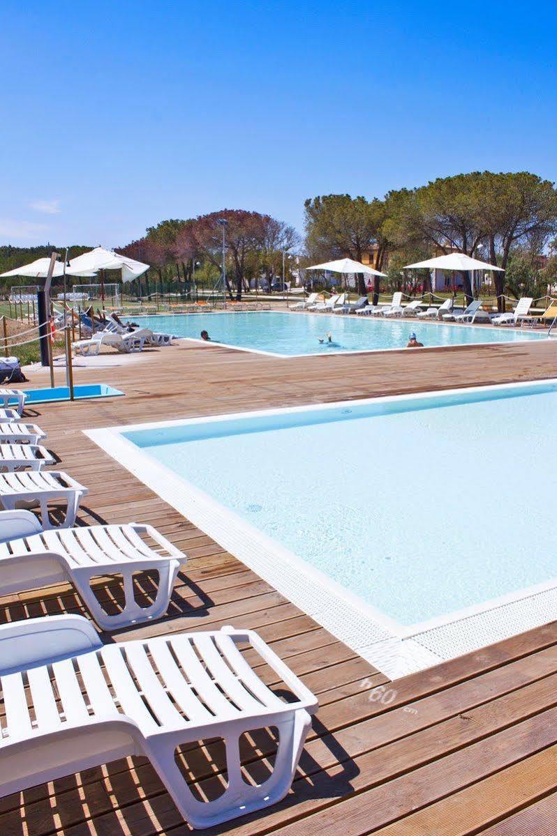 Adamo Ed Eva Resort Numana Exteriör bild